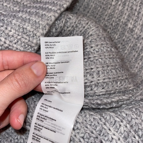 ASOS // Weekday Cassandra Sweater Grey NWT🌛 - Picture 13 of 16